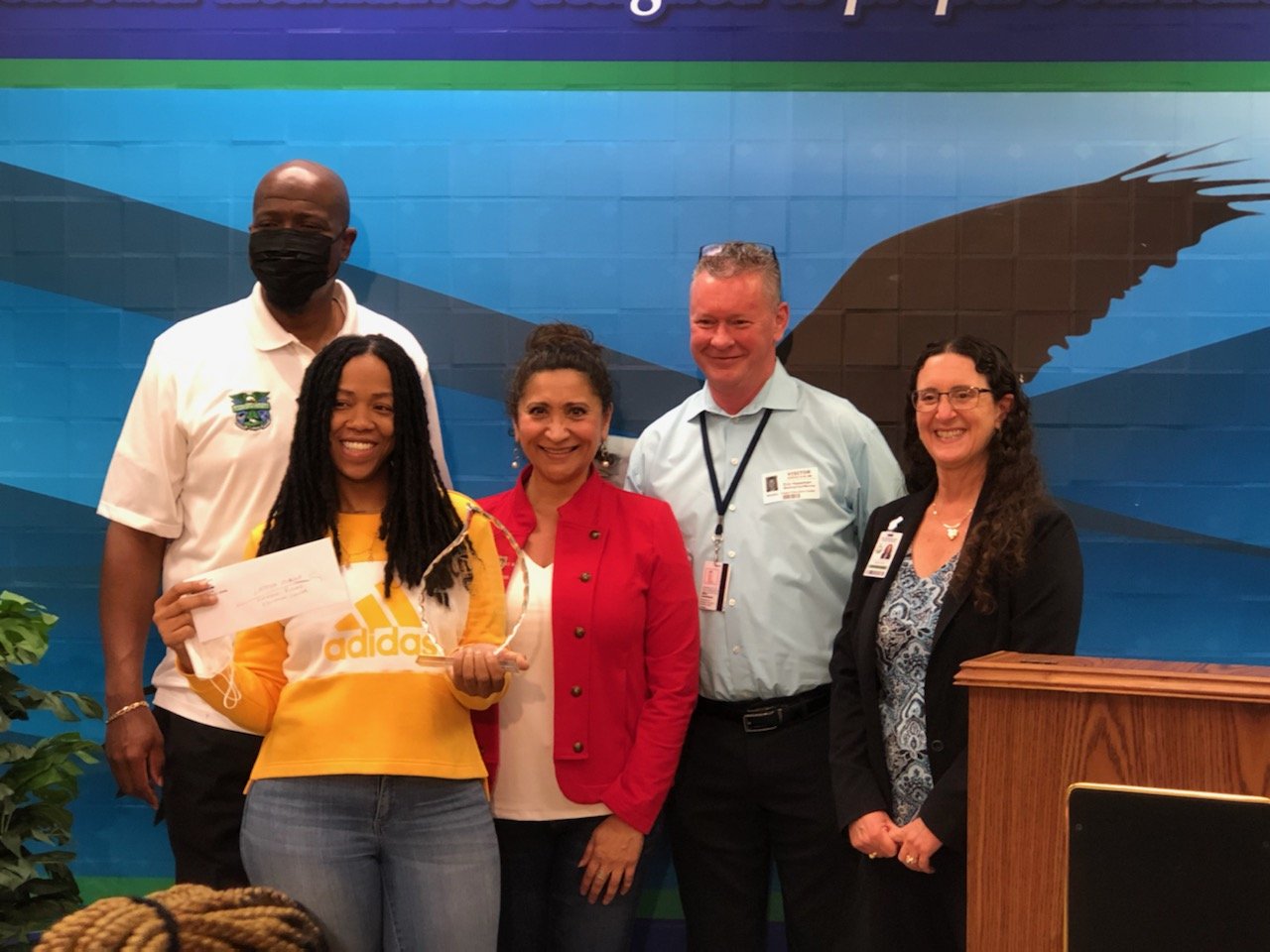 2022 Teacher Award & Presentation
