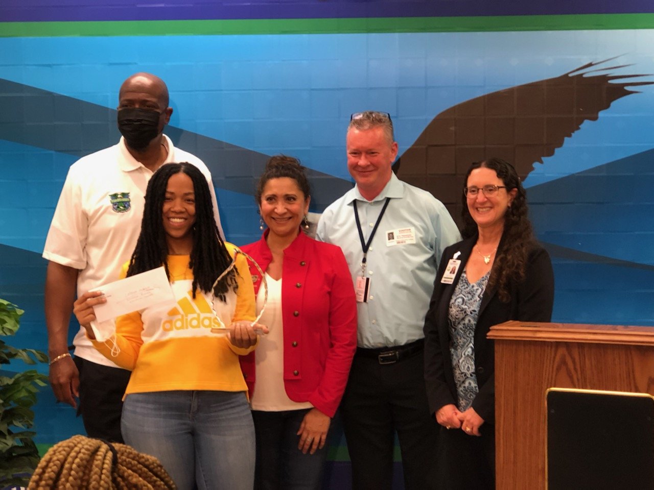 2022 Teacher Award & Presentation