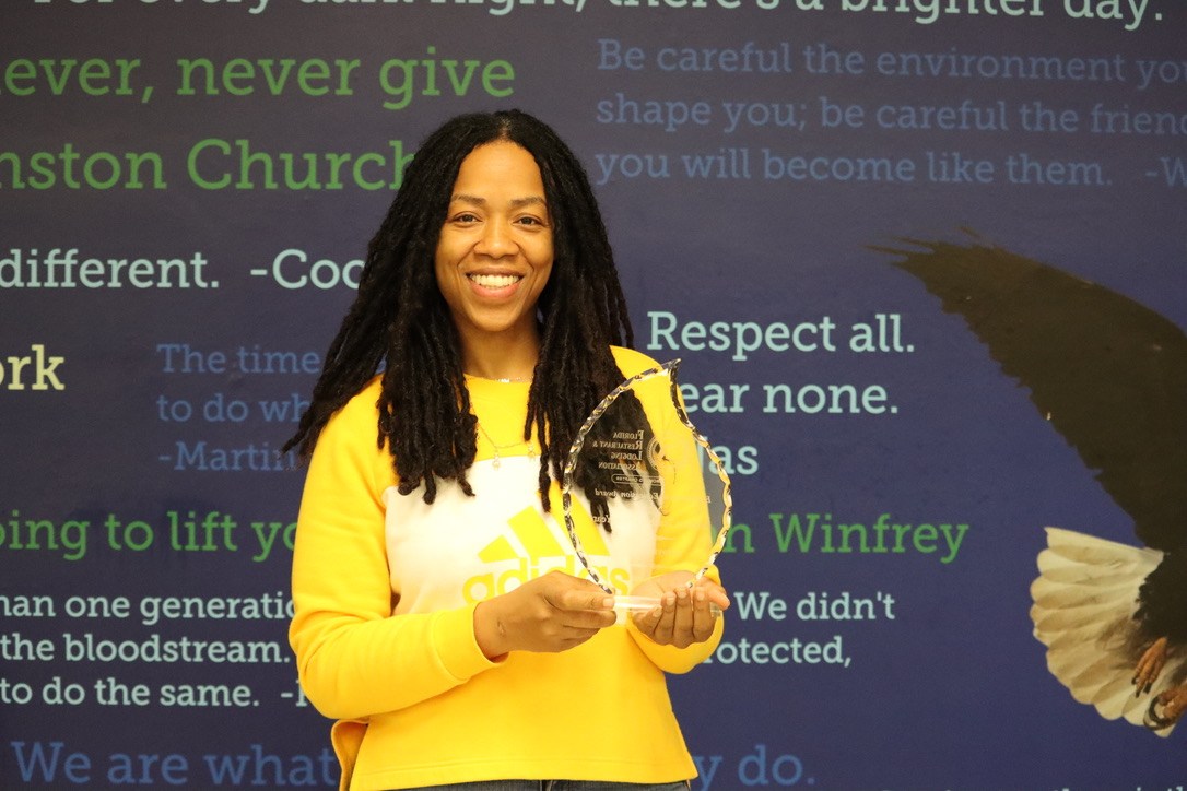 2022 Teacher Award & Presentation