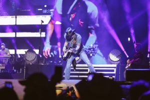 runaway country music fest, guitarist solo at concert
