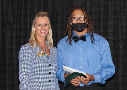 Scholarship-winner-Isaiah-Lois-1